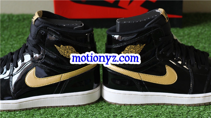 Authentic Air Jordan 1 Black Metallic Gold